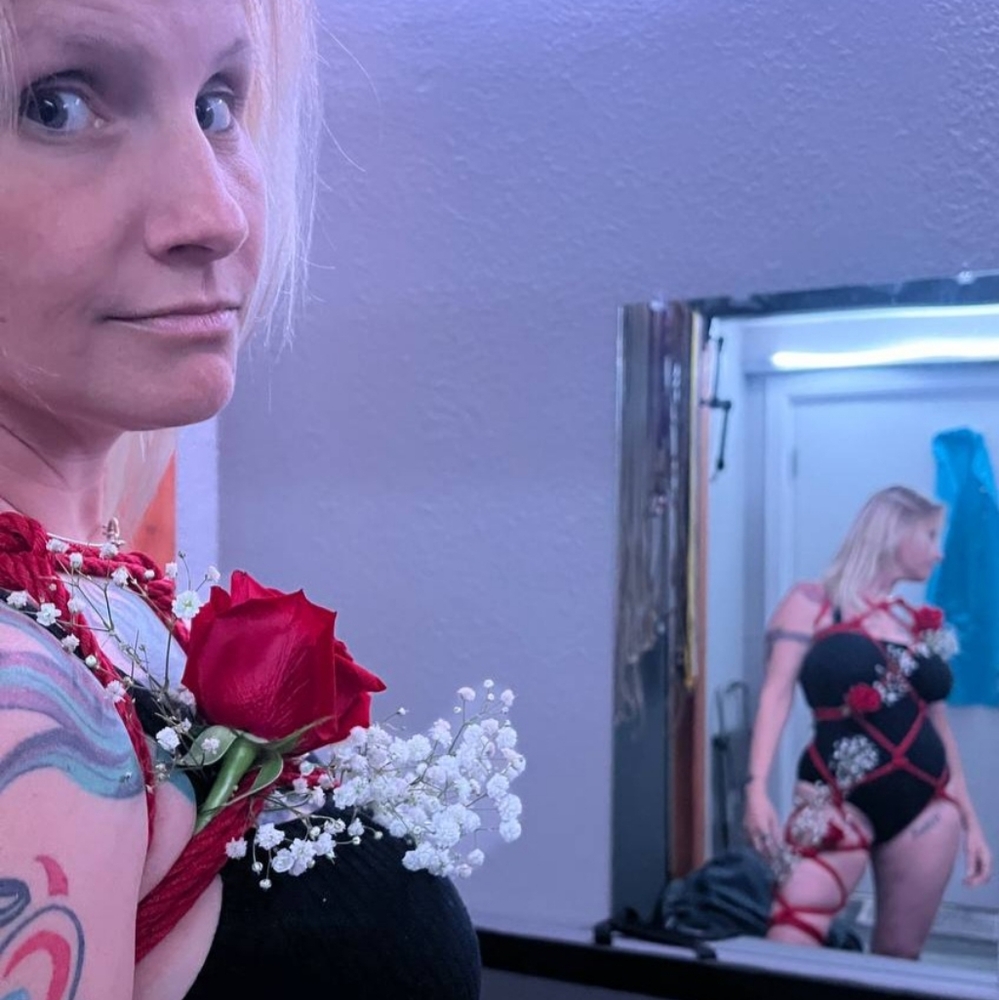 I Run Borderland Bondage. Mostly Shibari but Dabbling in Stuffs